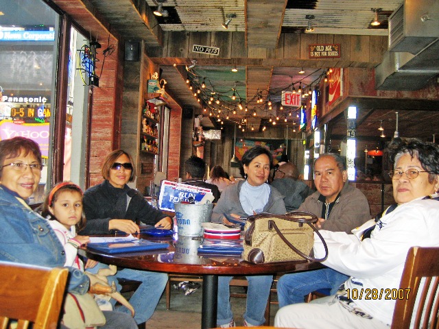 Lunch date at Bubba Gump -NYC Bembem's treat..jpg
